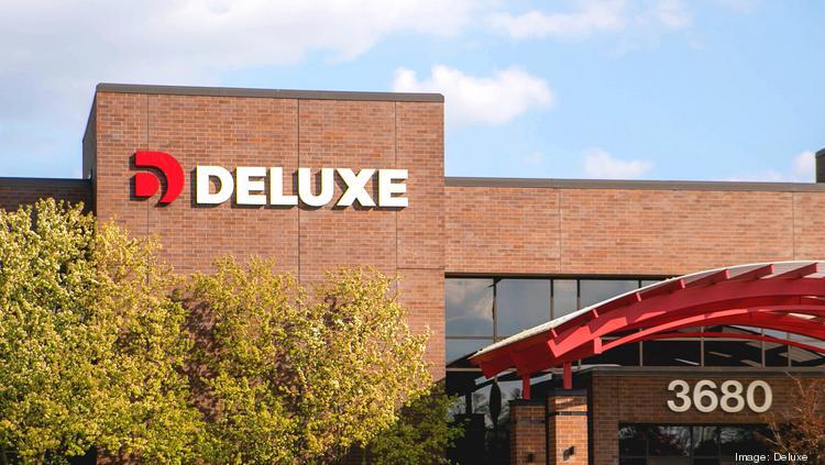 Yancy Telisa L buys 1,599 shares of DELUXE CORP [DLX]