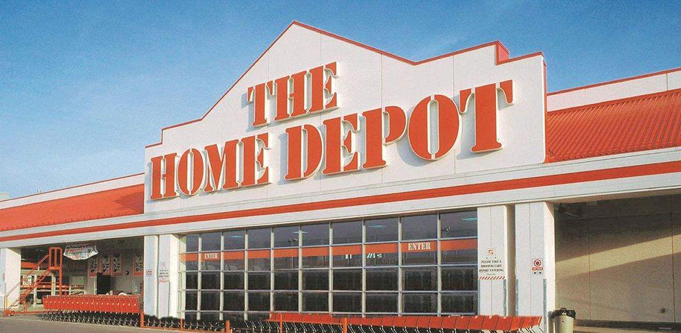 Decker Edward P. sells 92,417 shares of HOME DEPOT, INC. [HD]