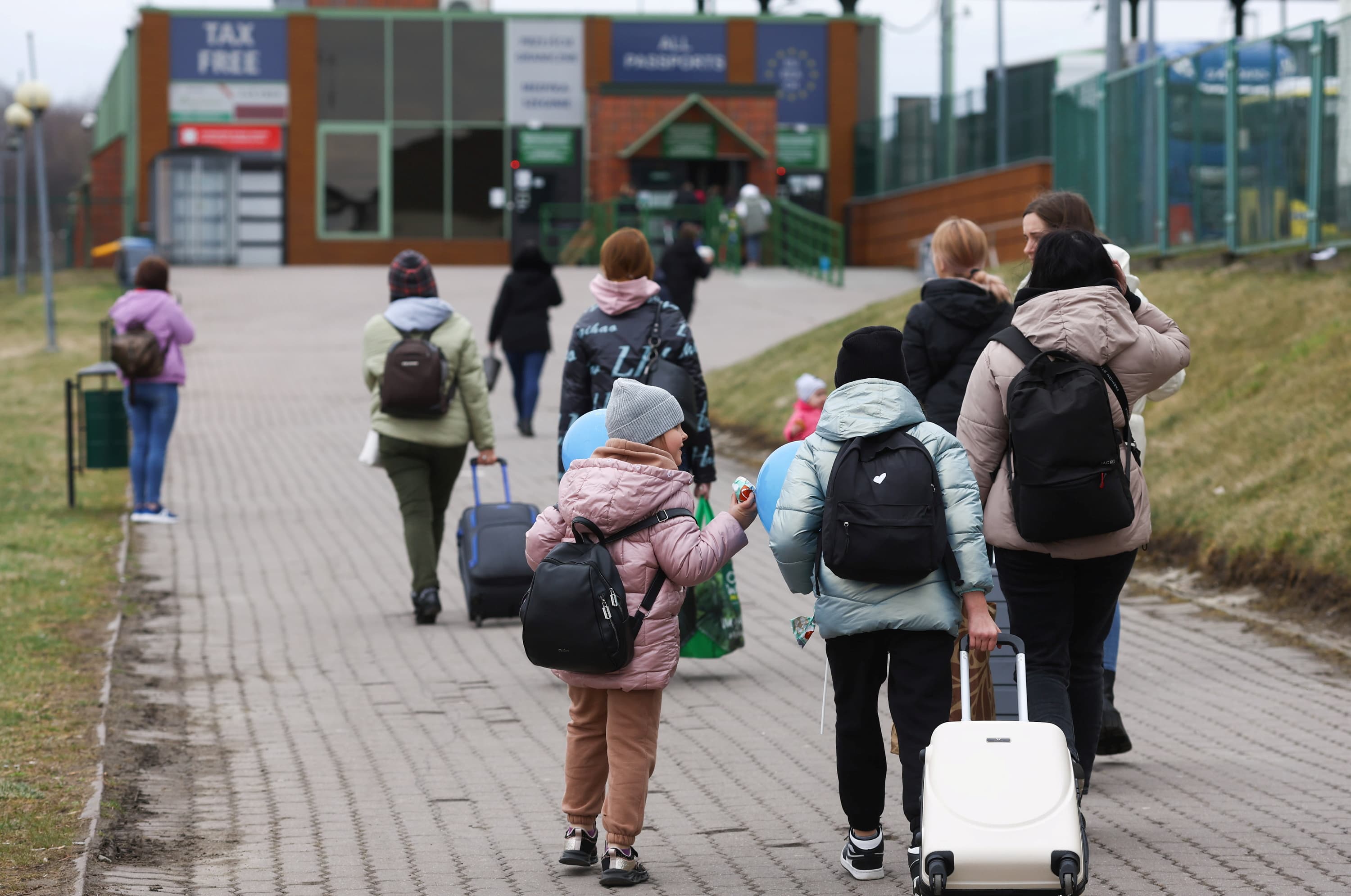 Nearly 11 million people crossed border from Ukraine since Russian invasion: UN