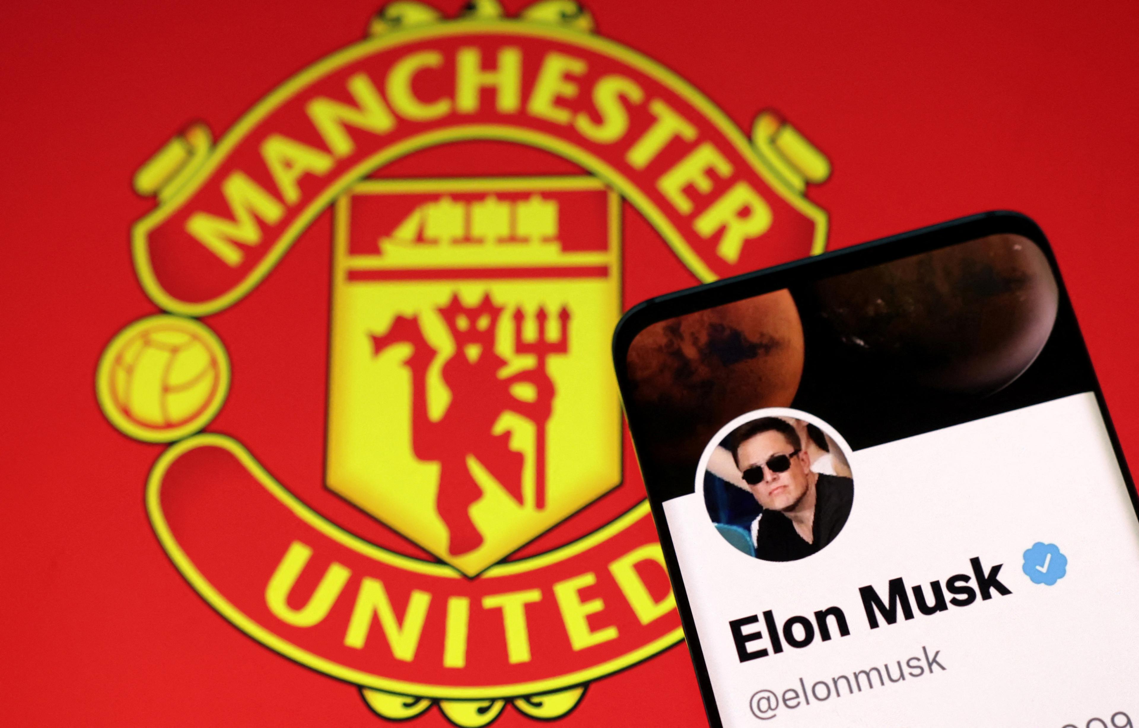 Manchester United shares briefly jumped after Elon Musk jokes about buying the soccer club