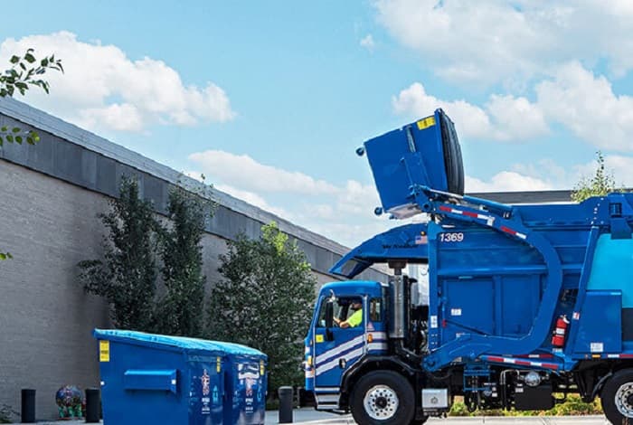 Republic Services, Blue Polymers Celebrate Opening of Indianapolis Plastics Recycling Complex