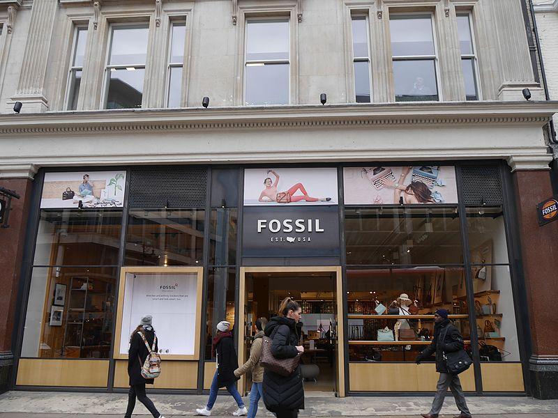BELGYA MARK R buys 35,476 shares of Fossil Group, Inc. [FOSLL]
