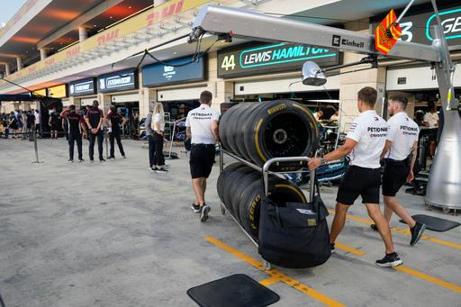 F1 drivers must change tires at least every 18 laps at the Qatar Grand Prix over safety concerns